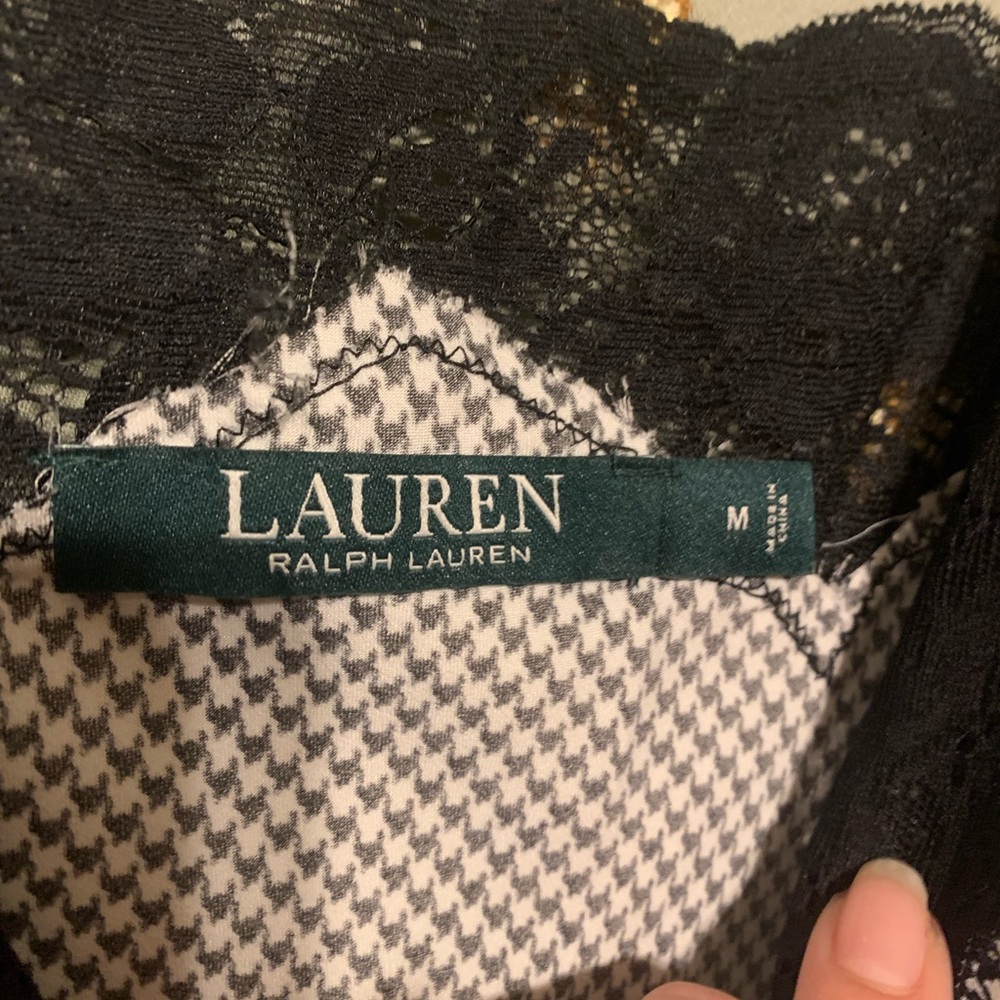 Ralph Lauren Women’s Checkered Slip size Medium - Picture 4 of 5